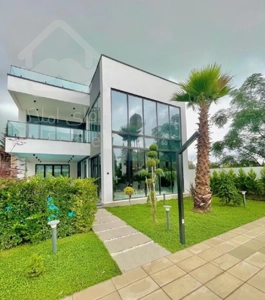 ویلا استخردار شهرکی مدرن نوساز