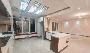 آپارتمان دو خوابه/132متری. کلید  نخورده  فول