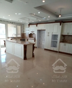 البرز 165 متر نوساز، سرمایه گذاری