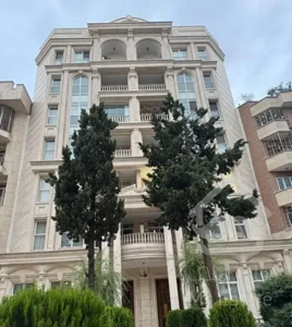 ۱۸۰ متر/مروارید/کلید نخورده/سازه کلاسیک فاخر