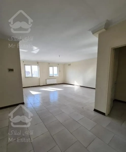 واحد۱۱۰ متری خوش نقشه/نورگیری از جنوب و شمال