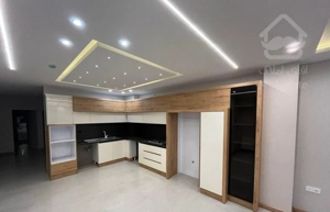 آپارتمان 105متر نوساز،میدان مالا،ابتدای معلم