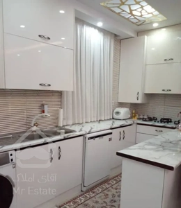 ۴۵متری سند تک برگ،پیکان شهر،دریاچه ،سرو آزاد