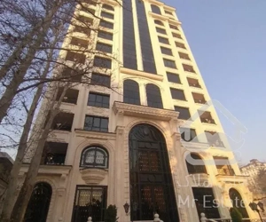 برج باغ دزاشیب ۱۷۸ متر