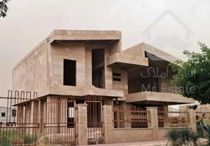 ویلا نیمه کاره 2500متری 500متربنا