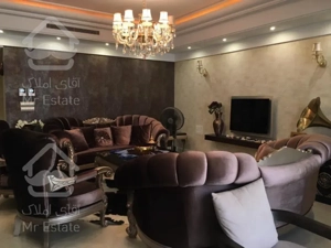 ۱۴۰ متر /نیاوران