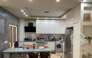 ۶۱متر فول دیزاین ( بلوار فردوس ) روبه آفتاب