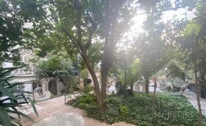 نیاوران مرجان ۱۸۰متر ۳خواب اکازیون