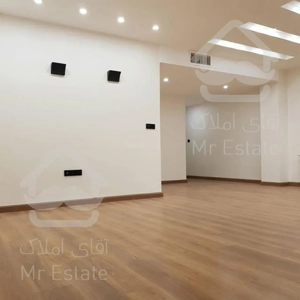 ۸۰متر دوخواب فول امکانات کم سن پونک