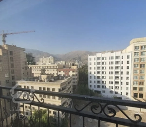 دزاشیب/ ۱۴۰متر/۳خواب/زیر قیمت منطقه