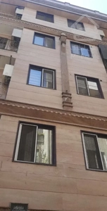 ۷۵ متر گلبرگ غربی مرادی