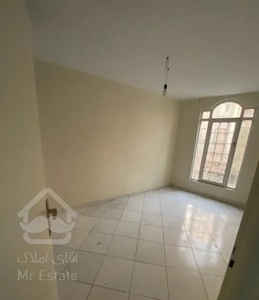 بهار شیراز.   ۸۳  متر  فول