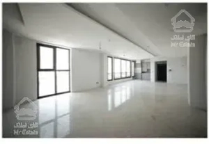 70 متر / فول امکانات / لوکیشن هروی