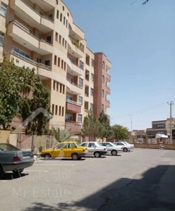 کد42فاز2مجتمع محتشم کاشانی2خوابه90متری‌شیک