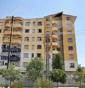 آپارتمان 75متری دو خوابه بر چهارراه نگین سهند