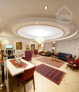 ۲۲۰‌متر + غربی بلوار ۲۴‌متری +‌ویو دار/ ۲‌پارکینگ