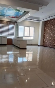 92متر دوخوابه فول امکانات خیابان زرین