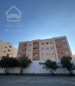 امام حسن/بلوک بر بلوار جمهوری/پنجره روبه بلوار