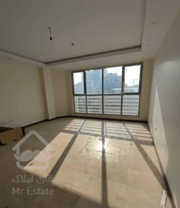 سنایی رو به آفتاب