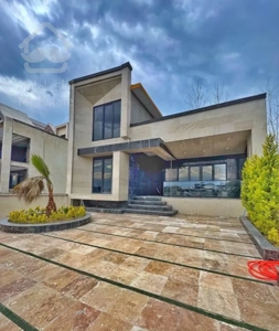 فروش فوری خانه ویلایی ۲۷۰متری فرنیش استخردار