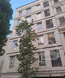 رهن آپارتمان ۹۵ متری ۲ خوابه در نارمک، بوستانی