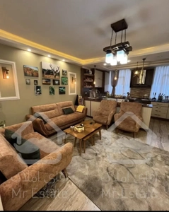 ۶۳متر فول دیزاین شده غرق نور