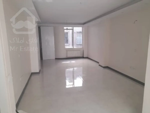 ۷۵ متر فول امکانات