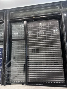 رهن و اجاره واحد تجاری 24 متر در مرکز تجاری رونیکا مال  جنب مترو هروی