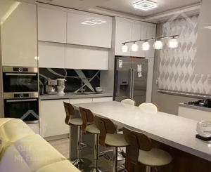 آپارتمان ٦٥متری ٢خواب غرق نور