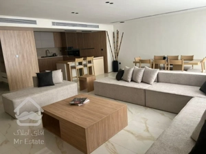 فروش آپارتمان ۳۲۲متر فول‌بازسازی لاکچری شیراز قدوسی غربی