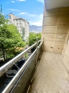 ۱۴۸ متر قیطریه تراس قابل چیدمان