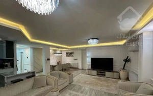 آپارتمان ۱۲۰ متری / بازسازی شده / بلوارگیلان