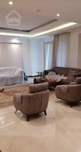 فروش آپارتمان ۱۳۲ متری ۲ خوابه در نیاوران/تکواحد