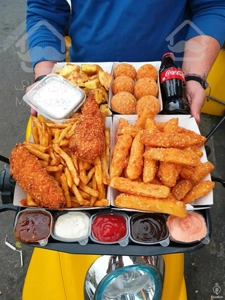 اجاره مغازه/تجاری براصلی/درتهران صادقیه