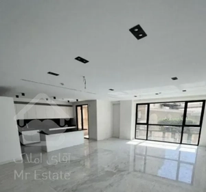 ۱۳۰متر/۳ خواب/تکواحدی/نوساز کلید نخورده/شهرک غرب