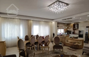 ۱۳۲ متر/۲ خواب/فول امکانات / تک‌واحد/ نورگیر عالی