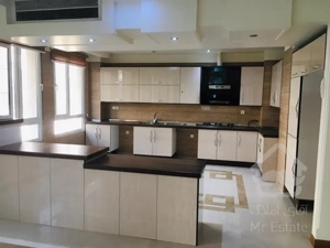 فروش 125 متر در پاسداران