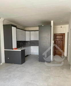 آپارتمان دوخوابه بازسازی شده نزدیک مترو