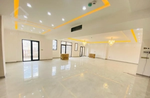 آپارتمان ۲۱۸ متری خیابان پروین اعتصامی و(استقلال)