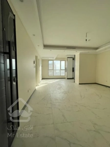 ۸۵متر۲خواب فول نور مستقیم کم واحد