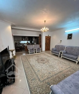 فروش آپارتمان ۹۳ متر/۲ خواب/بازسازی شده/سنددار