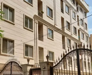 ۹۰ متری در عقیل