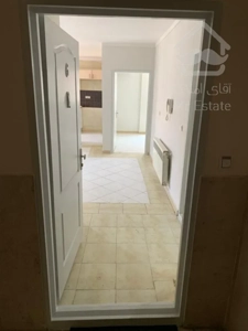 ۶۰ متری تخلیه فوری رهن موقعیت عالی ۵ دقیقه پیاده تا میدان استقلال