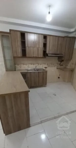 ۶۲متر/با پارکینگ و آسانسور و انباری/تک واحدی