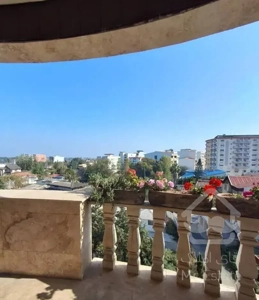 ۱۵۷متر شیک /طبقه ۷/ سرتاسر پنجره/ ویو دار