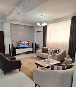 فروش آپارتمان ۹۵ متری در ۱۶ متری اول