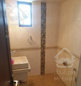 121متر دو خوابه شهرک غرب زرافشان تخلیه