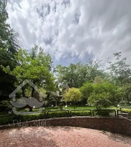 زعفرانیه ۲۵۰ متر اپارتمان ویلا با ۷۵ متر تراس