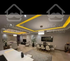 ۱۱۵متر/فول امکانات/سراسر پرده خور/غرق نور/خاص ترین سازه منطقه