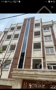 ۱۲۰متر شمالی رو به نما غرق در نور